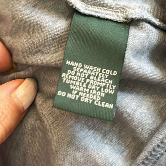 LRL Lauren Jeans Co Denim Look  Blue Thin Cotton Knit Top with 3/4 sleeves - Picture 8 of 9